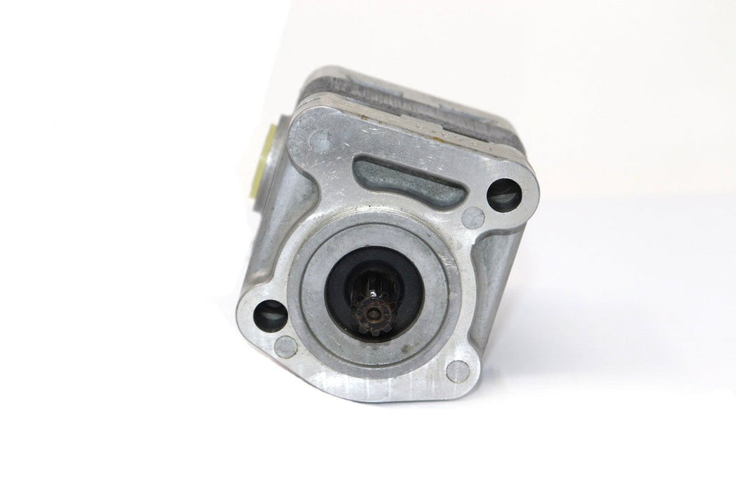 Shimadzu 5L591 - Hydraulic Pump