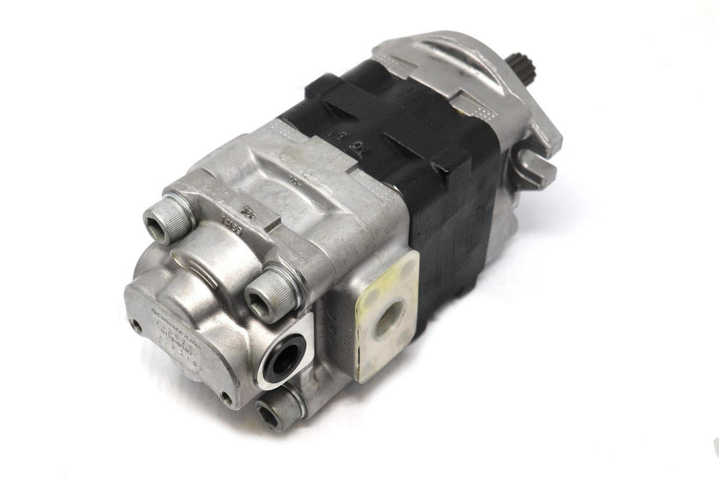 Toyota 67120-30520-71 - Hydraulic Pump