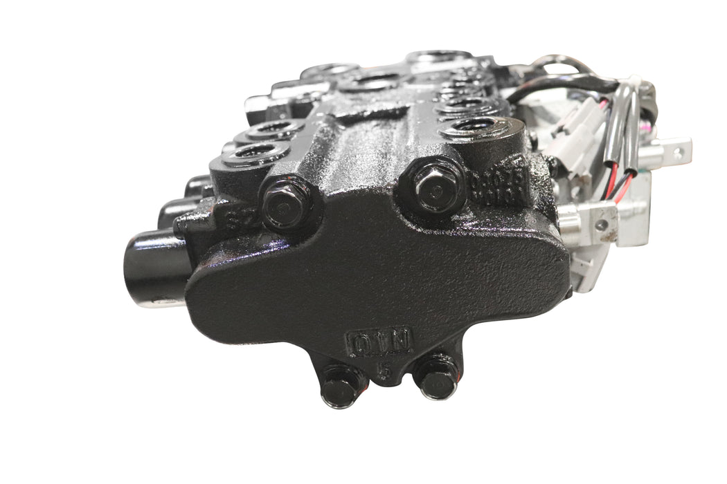 Toyota 67640-U3330-71 - Hydraulic Valve