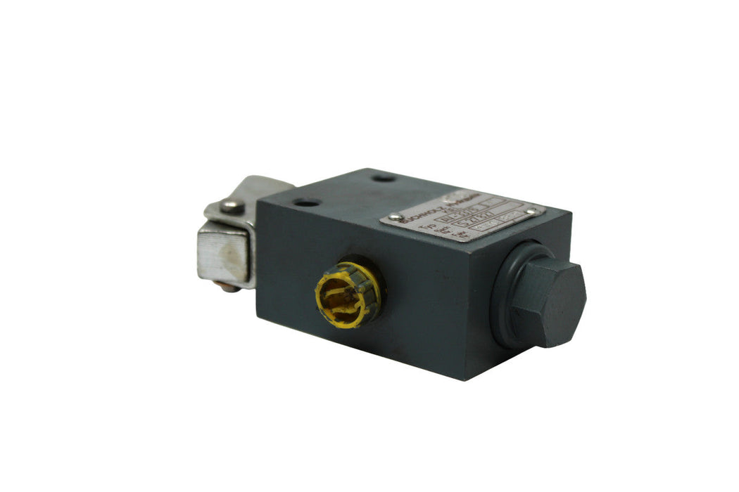 BT 27827 - Hydraulic Valve